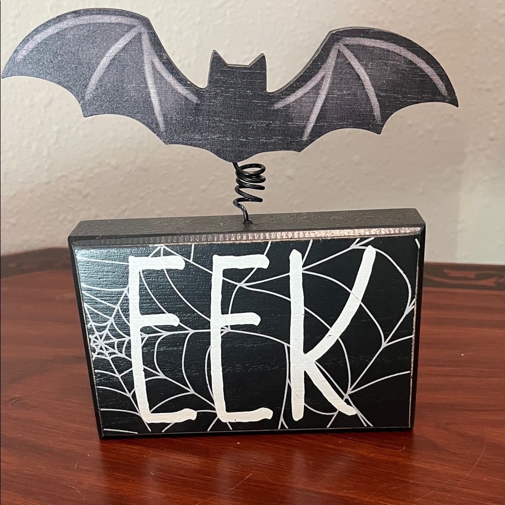 Halloween EEK Sign with Bat Decor